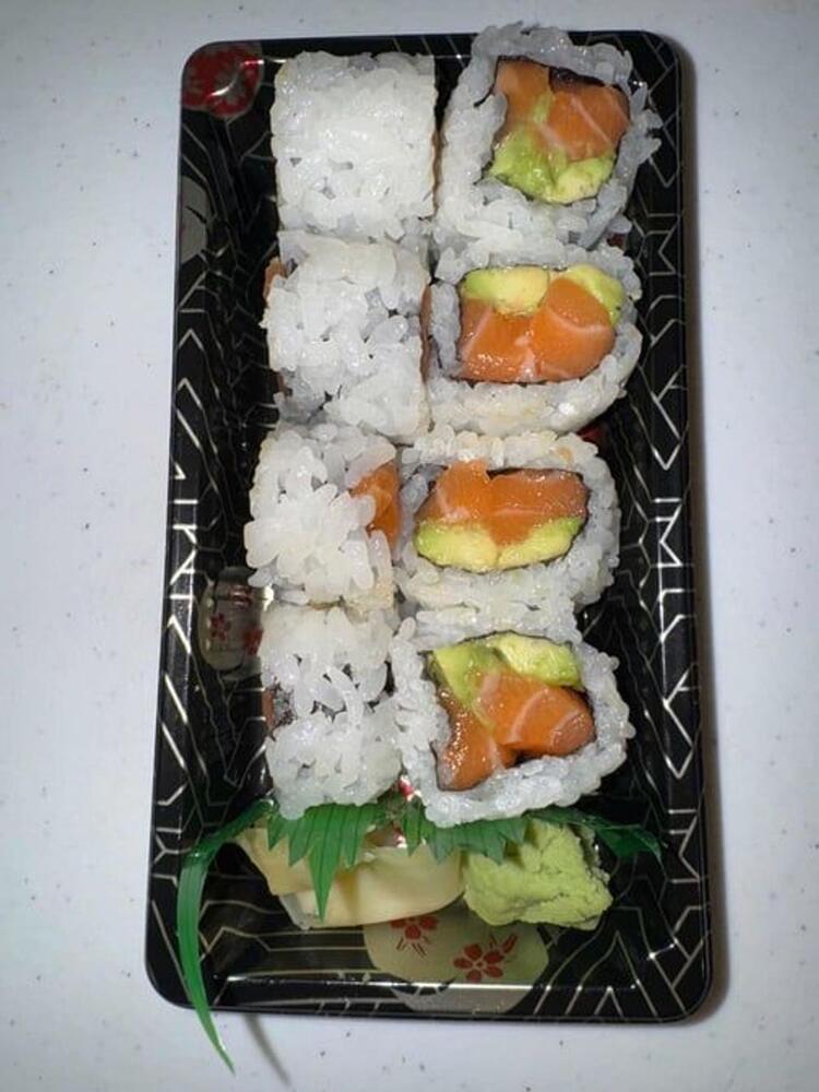 Salmon Avocado Roll